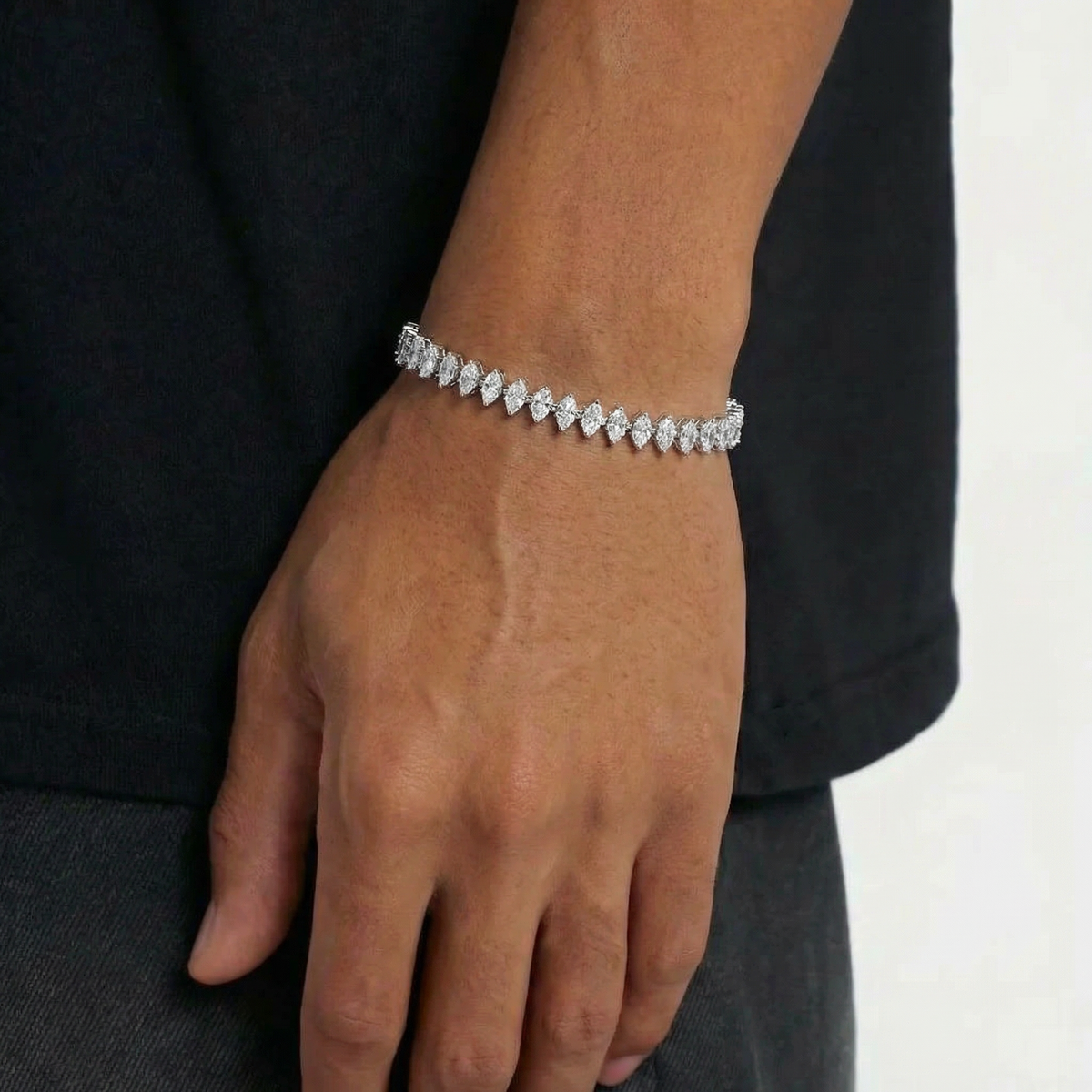 VYRYX Royal Cut Tennis Bracelet